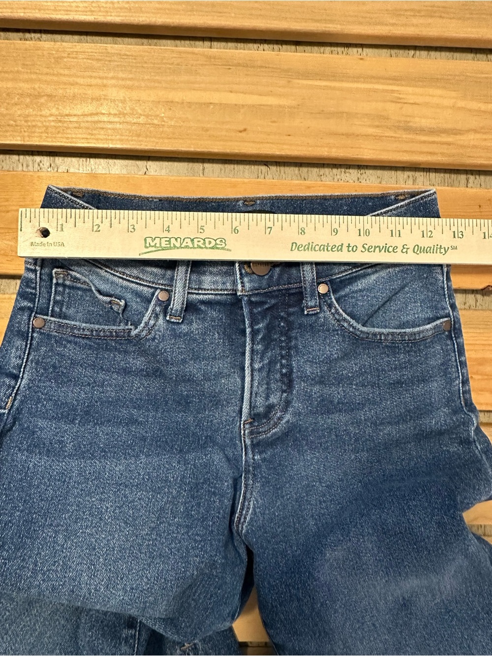 Express Mid Rise Medium Wash FlexX Skyscraper Jeans size 2 - Picture 5 of 10